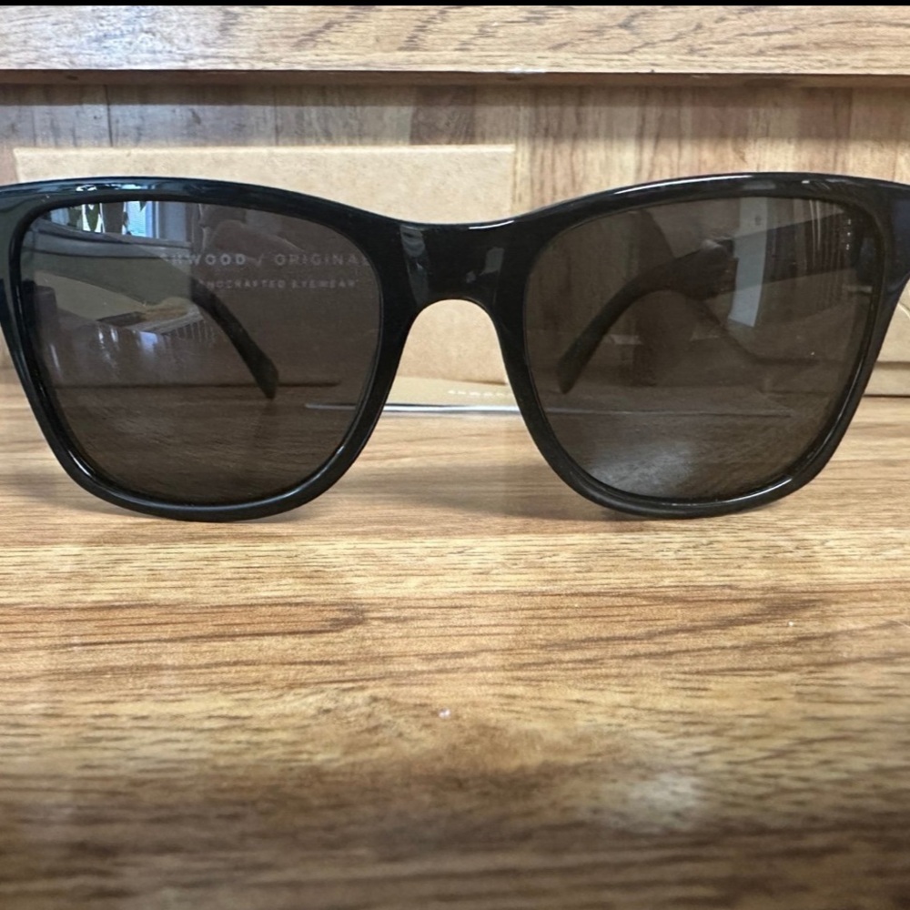 Shwood originals - barely used- paid over 200.00 for them! 

Asking for $30.00